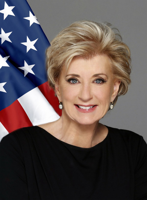 Who is linda mcmahon husband?