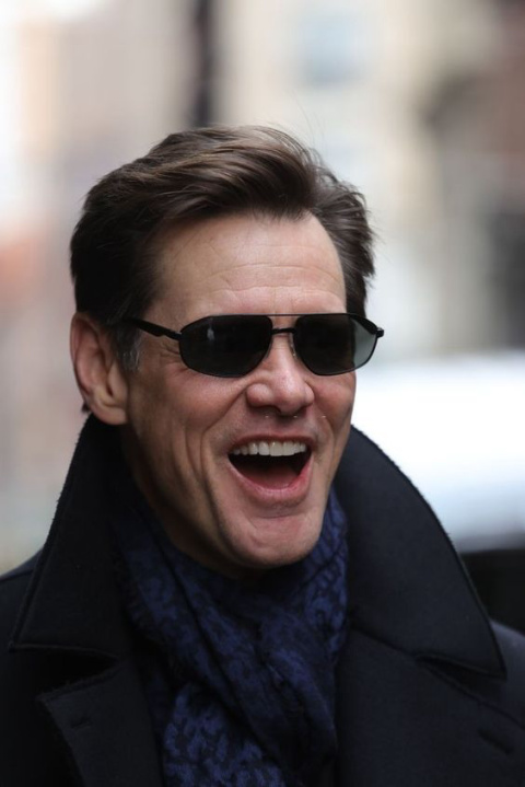 Jim Carrey or Jake Gyllenhaal ?