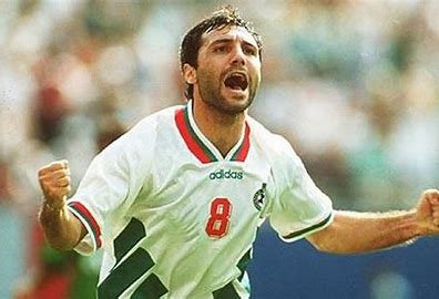 When did Christo Stoichkov announce his retirement?