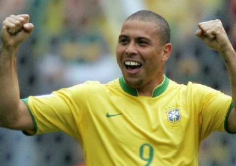 When was Ronaldo Luís Nazário de Lima born?