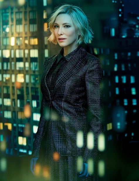 Is Cate Blanchett a sexy beauty?