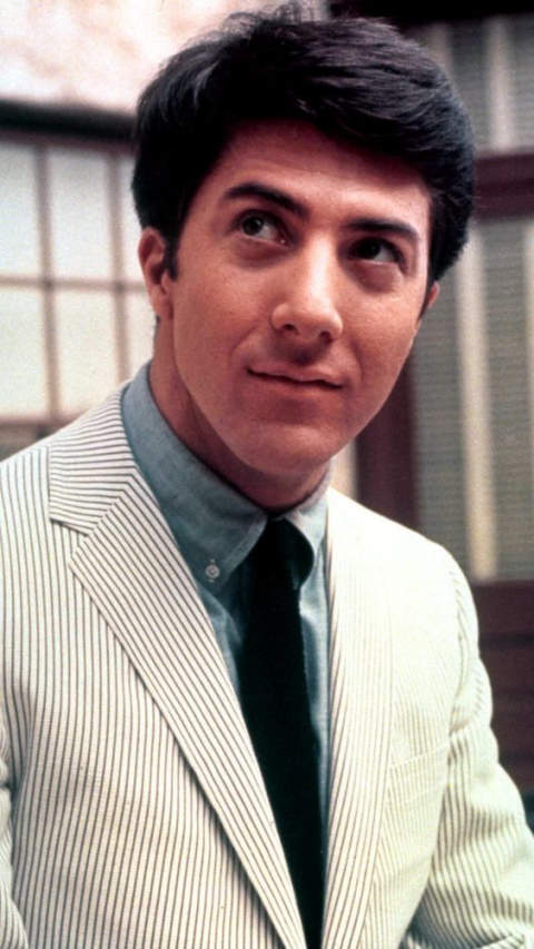 It is Room clerk or Dustin Hoffman