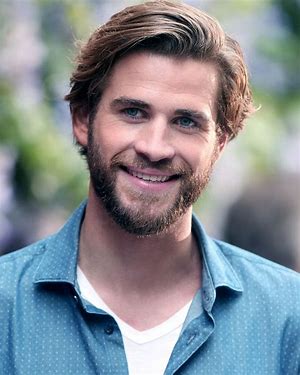 is it Liam Hemsworth or Bradley Cooper