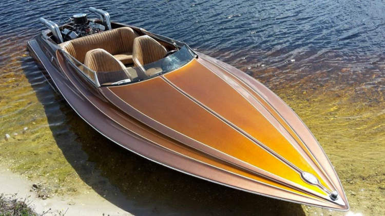Longfin, The Sleek Speed Boat